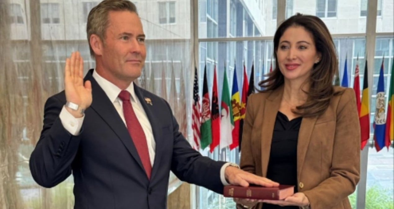 kayiplara karisan felaket bakan waltz aylar sonra bm elcisi oldu bW318W23