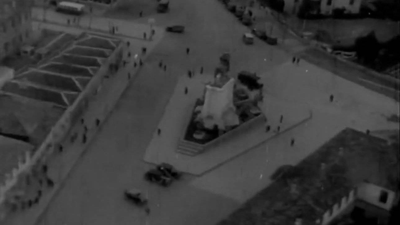 bakan ersoy cumhuriyet tarihine isik tutan ankaranin baskent olusuna dair bilinmeyen goruntuleri paylasti P1VOy3Rb.jpeg