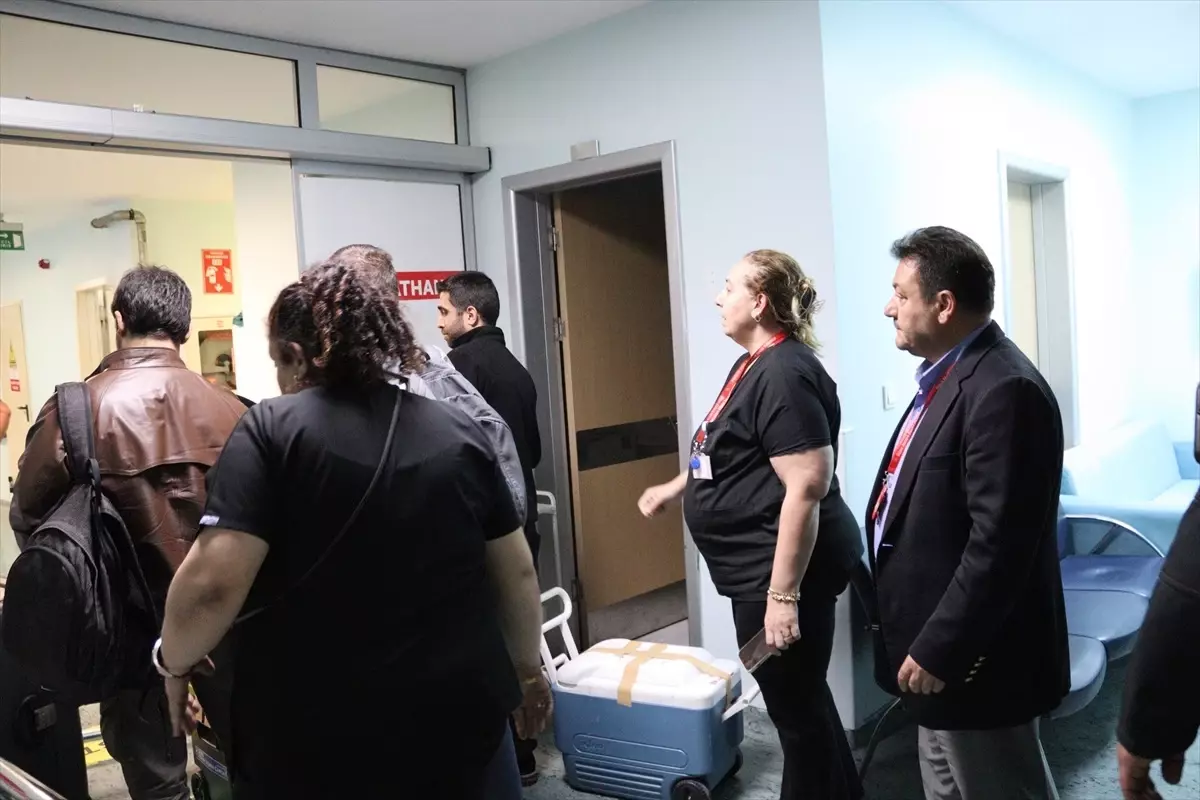 duzcede organ bagisi bir hastanin organlari uc kisiye nakledilecek dRsQNvRj