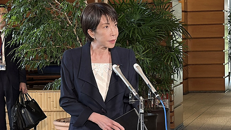 japonyanin ilk kadin basbakanin esi gorunmez koca olacagim JdPNKq2U.jpg