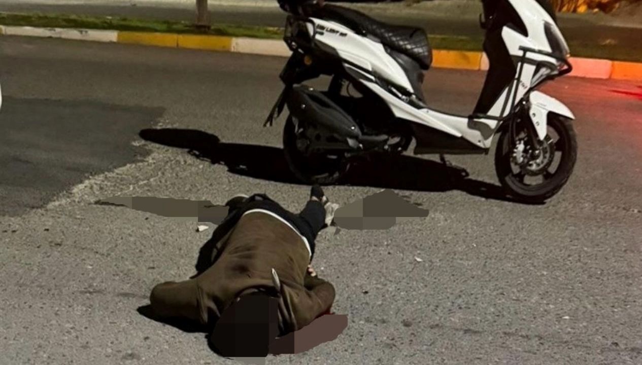 sokakta bicakli saldiriya ugradi hastane yolunda hayatini kaybetti SW811b9v