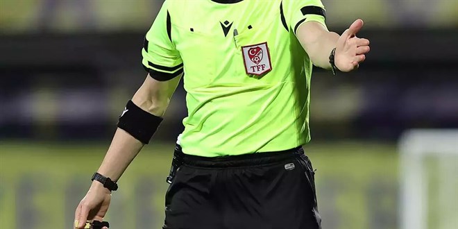 Bahis Oynayan Hakemler