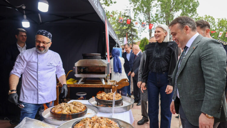 bilecikte-turk-mutfagi-haftasi-dolayisiyla-program-duzenlendi-zQ5cjqsK