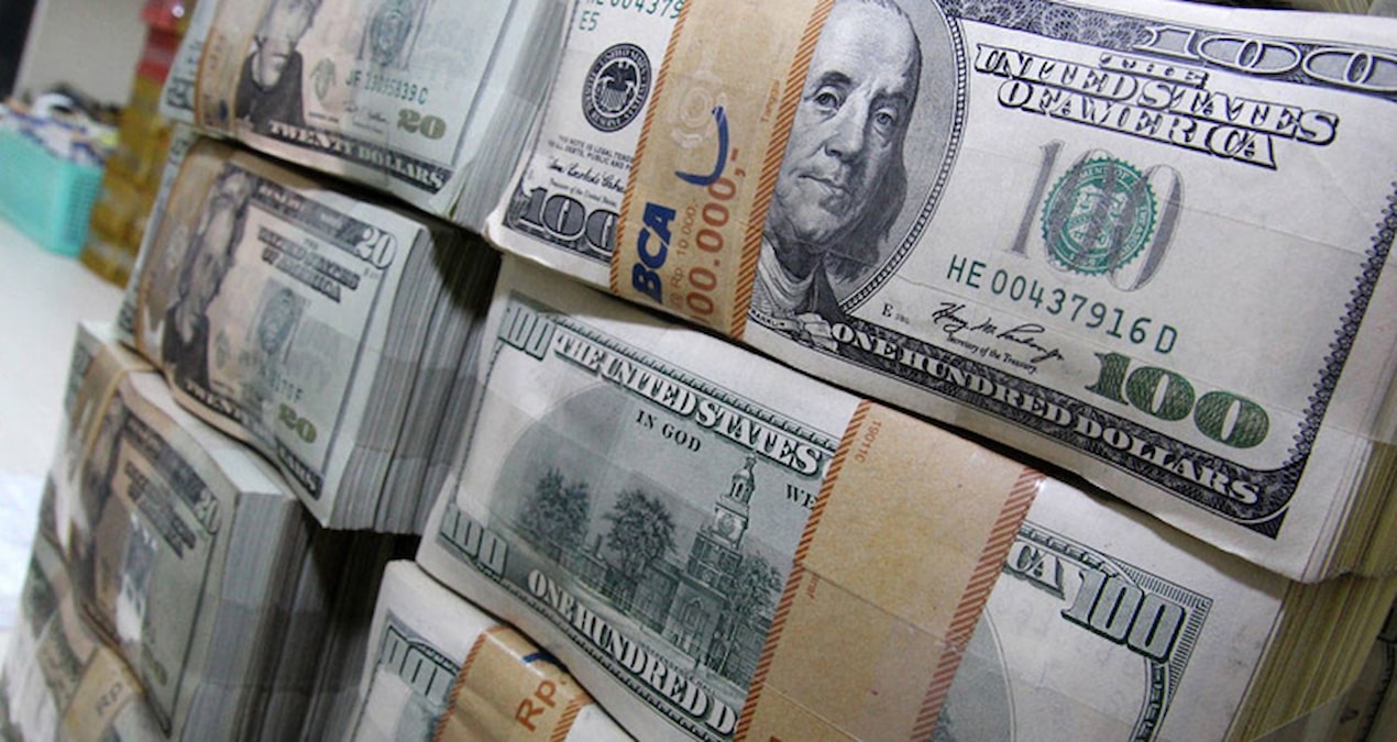 Şirketlerin döviz açığı nisanda 205,6 milyar dolara yükseldi