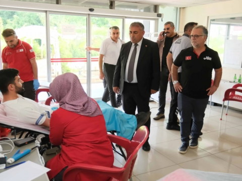 Belediyeden kan bagisi kampanyasi ibuh3Q4G