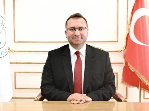 Hakan bahcetepeden gaziosmanpasa halkina mesaj sakin umudunuzu kaybetmeyin iV32A8P9
